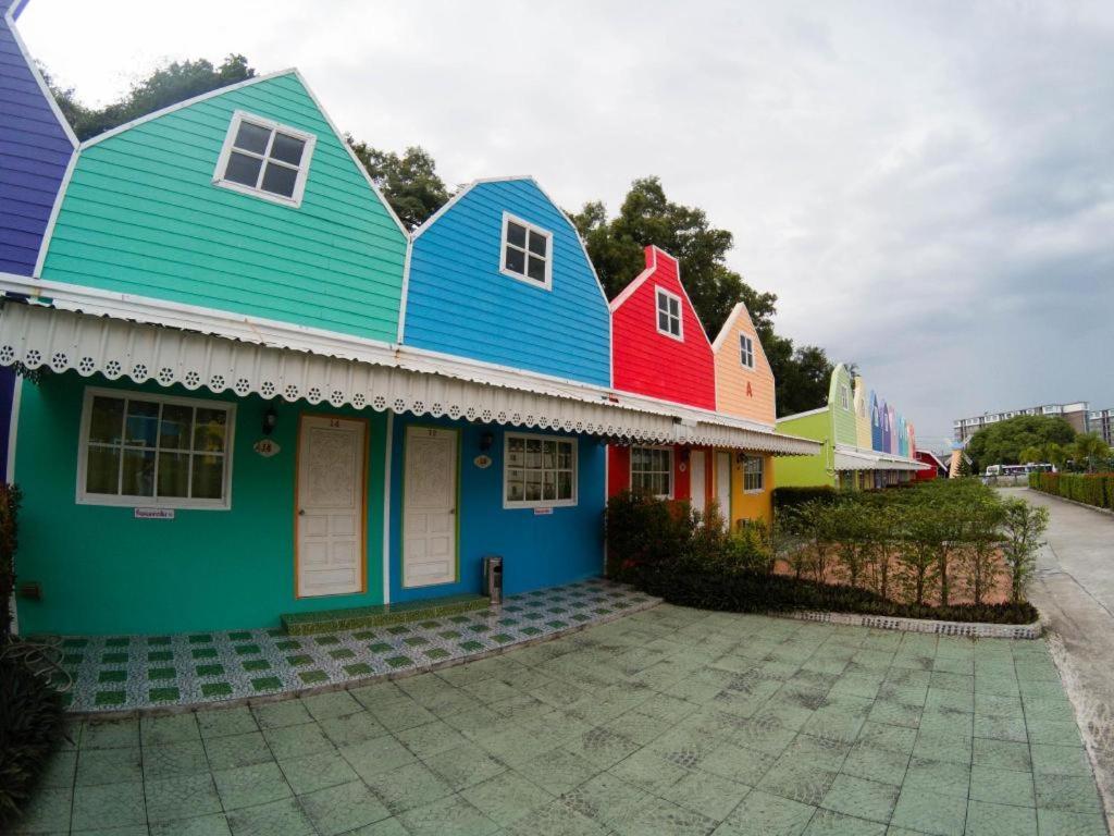 Holland Resort Phuket Exterior foto